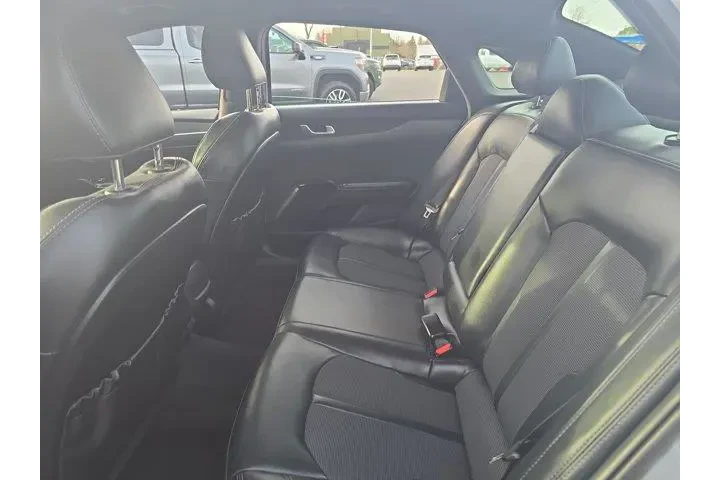 $19995 : Kia K5 2022 GT-Line 4dr Seda image 8