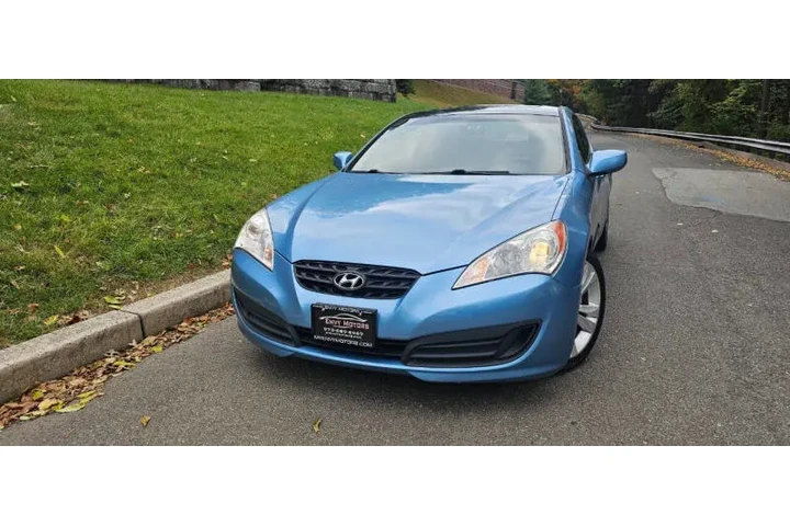 $4295 : 2010 Genesis Coupe 2.0T Premi image 10