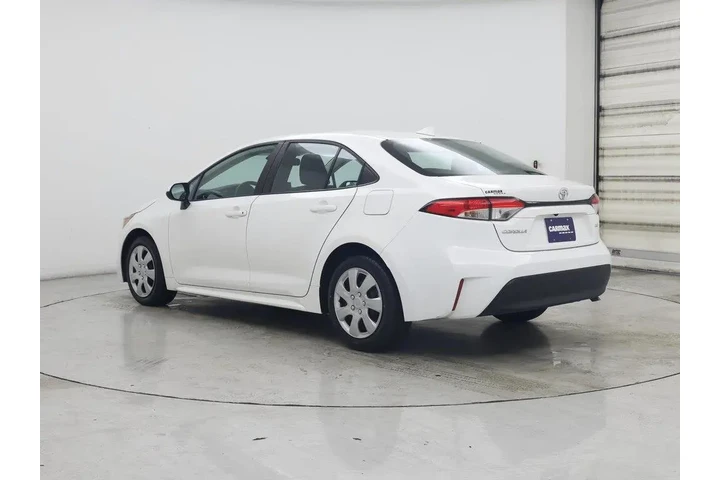 $20998 : Toyota Corolla 2024 LE 4dr S image 2