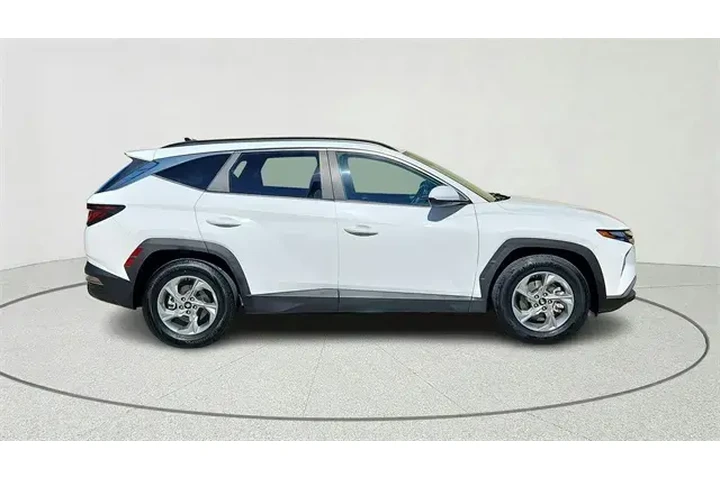$23134 : Hyundai TUCSON 2024 SEL Flee image 2