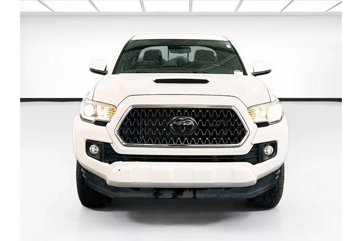 $26249 : Toyota Tacoma 2018 4x2 TRD S image 2