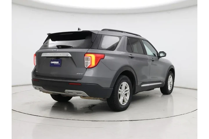 $25998 : Ford Explorer 2023 AWD XLT 4 image 8