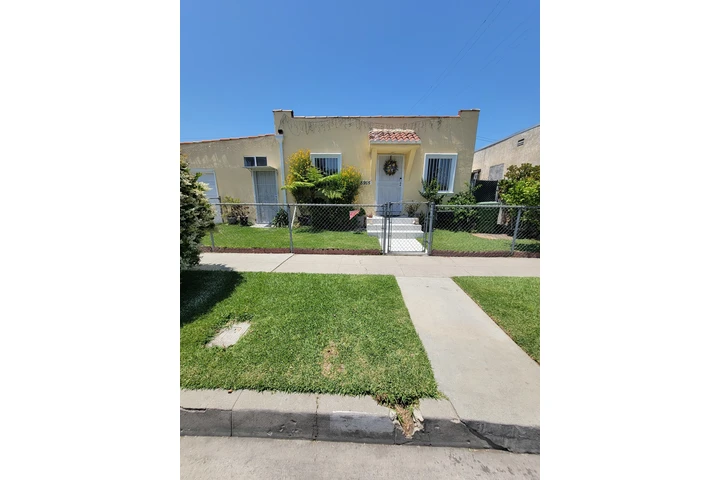 $450000 : Vendo Casa 2 Rec Los Angeles image 2