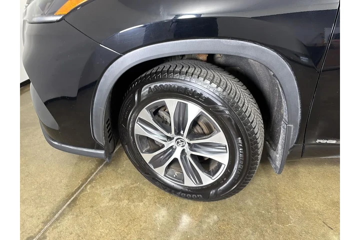 $29293 : 2021 Highlander Hybrid XLE image 5