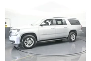 $29999 : Chevrolet Suburban 2020 4x2 thumbnail