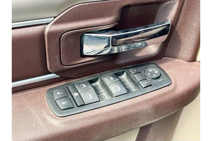 $32975 : Ram 2500 2015 4x4 Big Horn 4 image 9