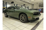 $29995 : Dodge Challenger SXT thumbnail