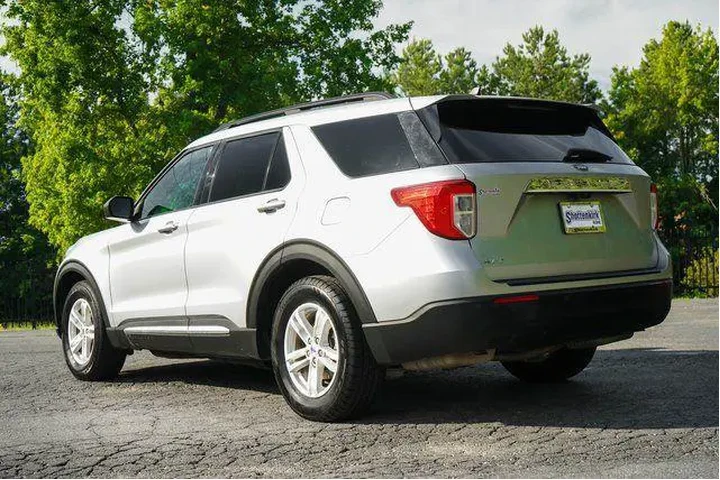 $24274 : Ford Explorer 2022 XLT 4dr S image 7
