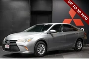 Toyota Camry 2015 SE 4dr Sed en Los Angeles