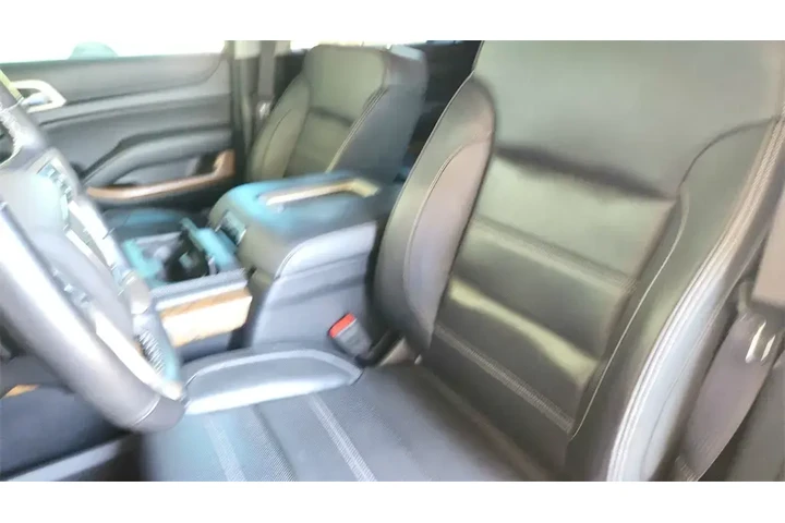 $34798 : GMC Yukon 2019 4x4 Denali 4d image 10