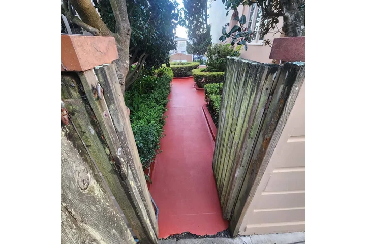 Mendez Professional Painting image 2