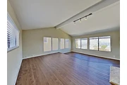 $2800 : Available 4Bed 3Bat in LA thumbnail