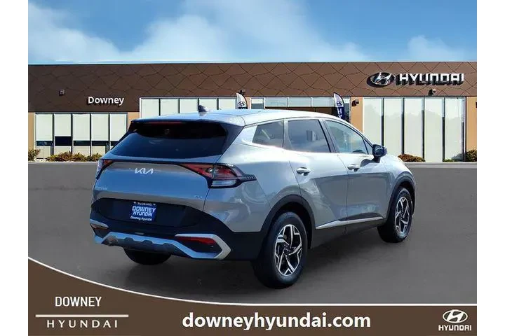 $23921 : Kia Sportage 2025 AWD LX 4dr image 4