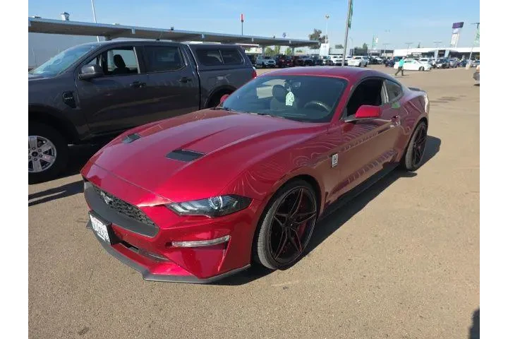$18900 : Ford Mustang 2019 EcoBoost 2 image 3