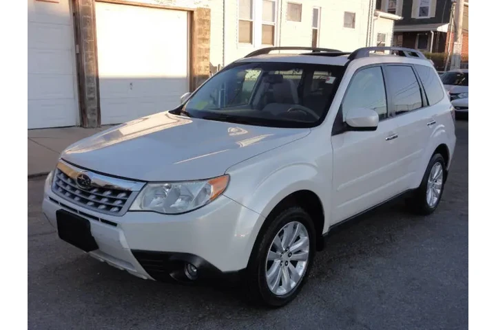 $8950 : 2012 Forester 2.5X Premium image 2