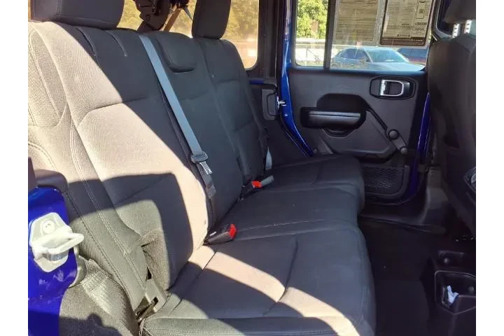 $23893 : Jeep Wrangler Unlimited 2018 image 9