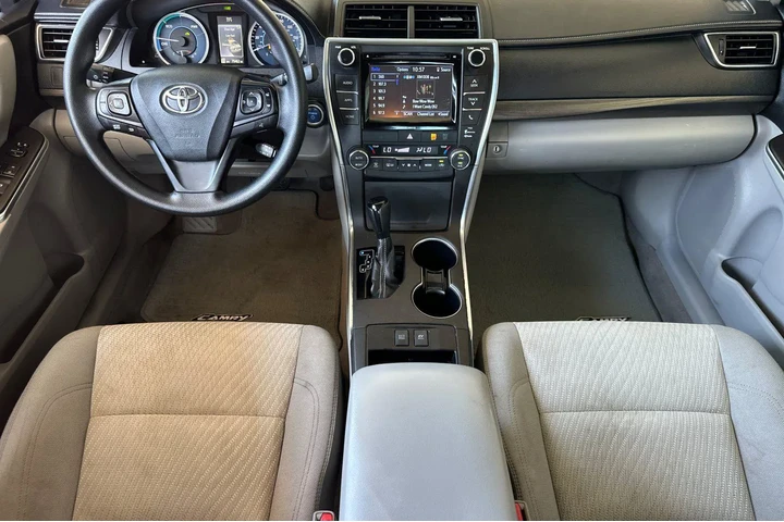 $16500 : Toyota Camry Hybrid 2016 LE image 10