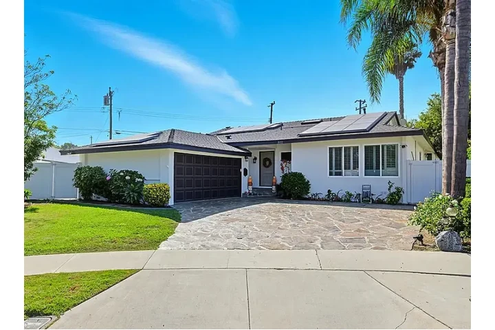 $2820 : Hermosa casa🏠en Long Beach🏠 image 1