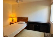$650 : 1br - 15ft2 - Monrovia city f thumbnail