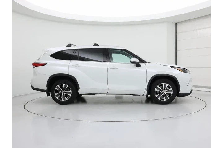 $37998 : Toyota Highlander 2022 AWD X image 7