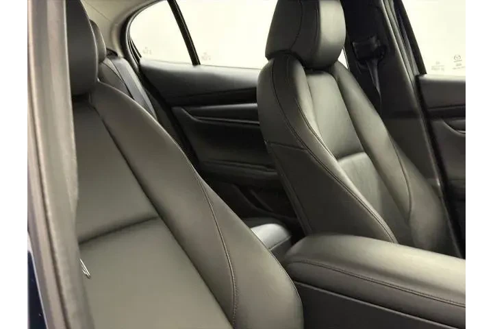 $21500 : Mazda Mazda3 Sedan 2023 2.5 image 9