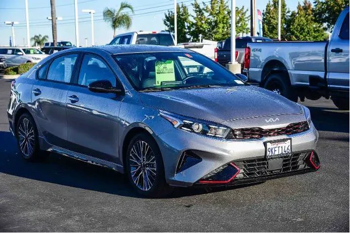 $21995 : Kia Forte 2024 GT-Line 4dr S image 3