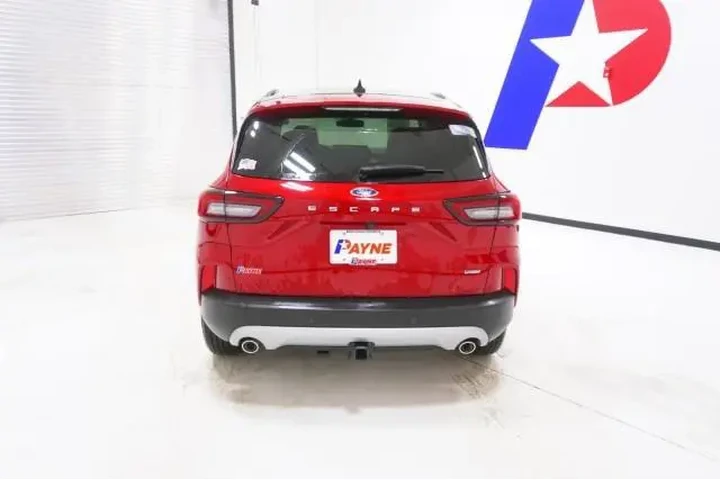 $34995 : Ford Escape Plug-In Hybrid 2 image 7