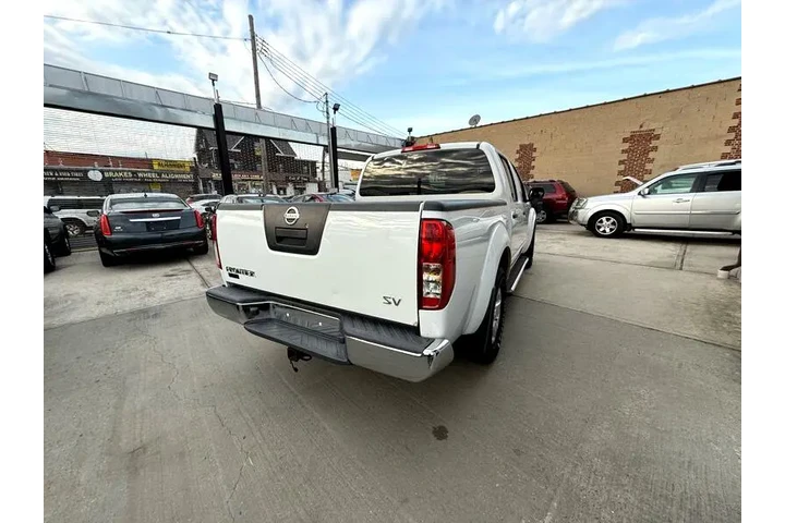 $6703 : 2012 Frontier SL Crew Cab 4WD image 6