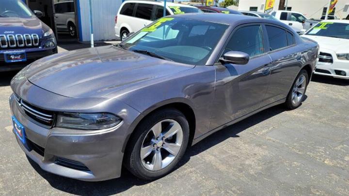 $14995 : 2015  Charger SE image 6