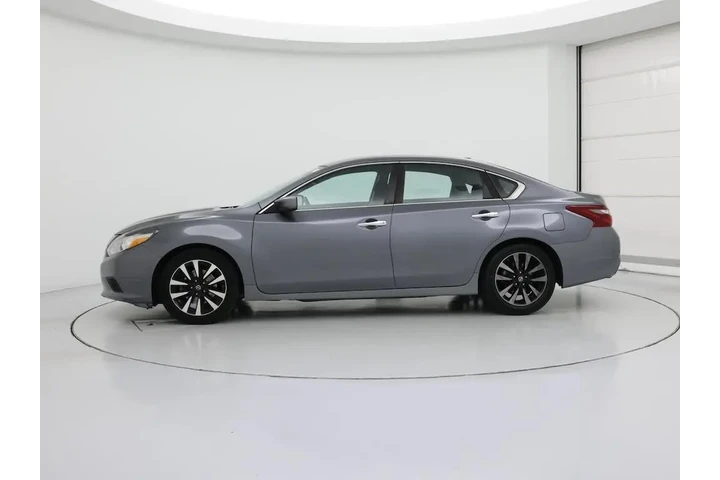 $13998 : Nissan Altima 2018 2.5 SV 4d image 3