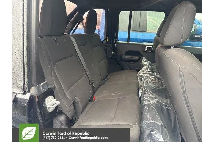 $31989 : Jeep Wrangler 2023 4x4 Sport image 5