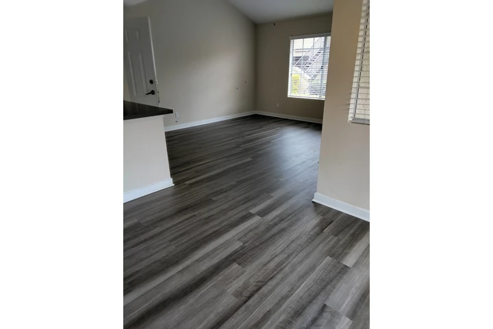 Pinto flooring image 8