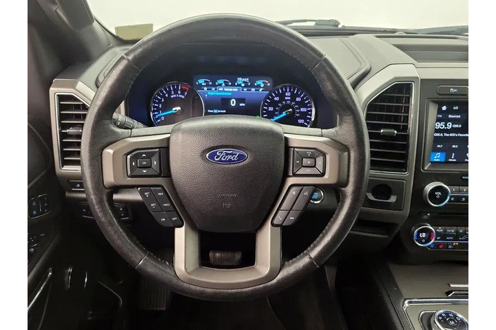 $27998 : Ford Expedition 2018 4x2 XLT image 10