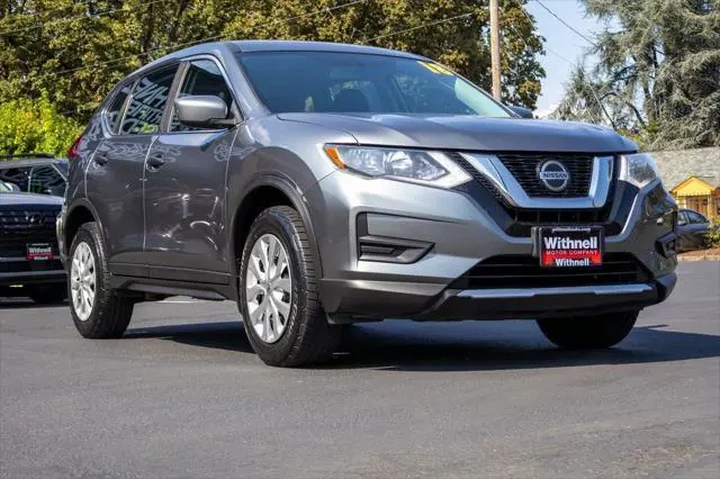 $13995 : Nissan Rogue 2018 AWD S 4dr image 2