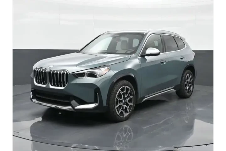 $34891 : BMW X1 2023 AWD xDrive28i 4d image 1