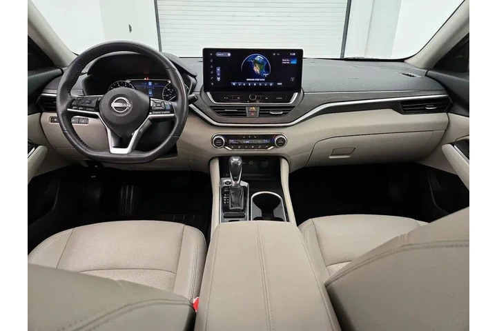 $24998 : Nissan Altima 2023 AWD 2.5 S image 9