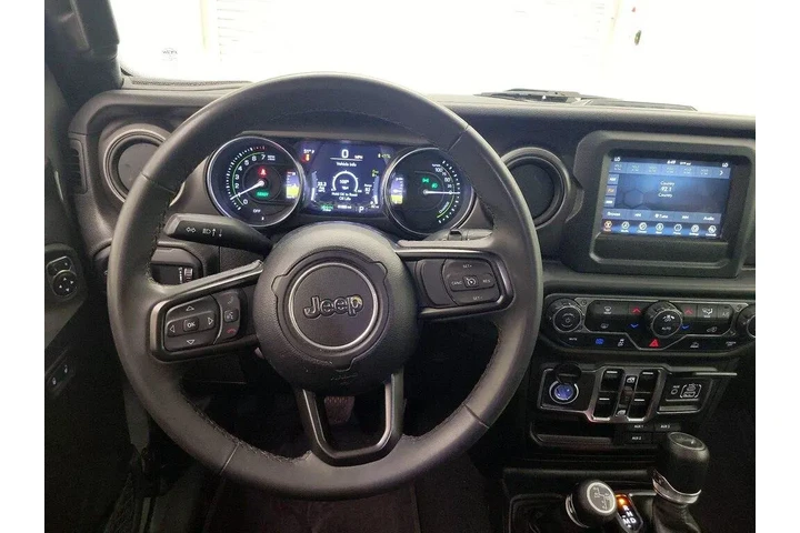 $27998 : Jeep Wrangler 2023 4x4 Willy image 10