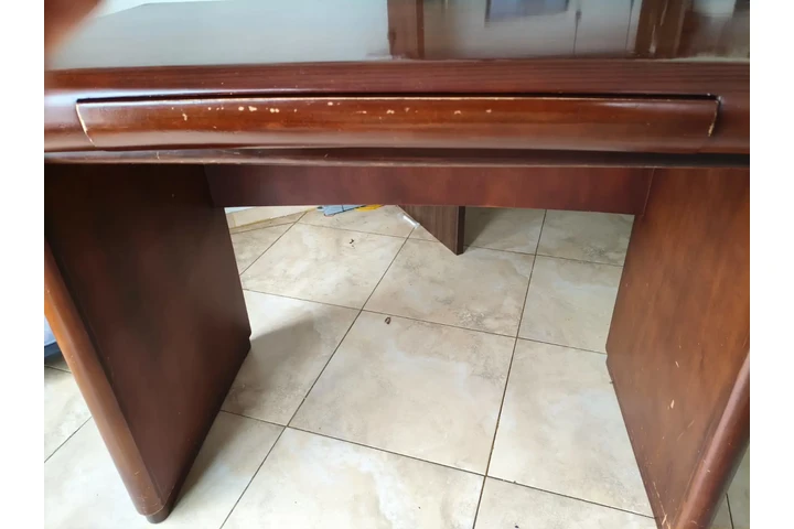 $200000 : escritorio usado en cedro image 9