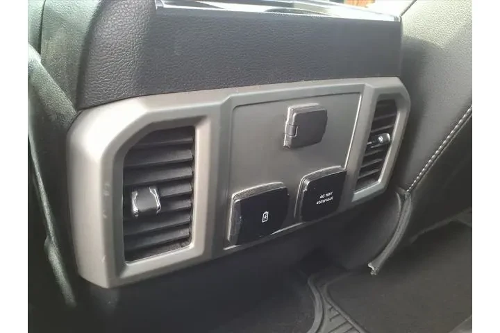 $35439 : Ford F-150 2020 4x4 XL 4dr S image 10