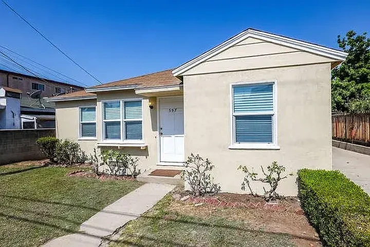 $2900 : 3Bed available in LA image 7