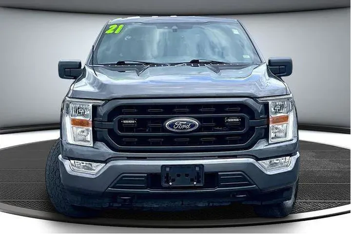 $27500 : Ford F-150 2021 4x4 XL 4dr S image 2
