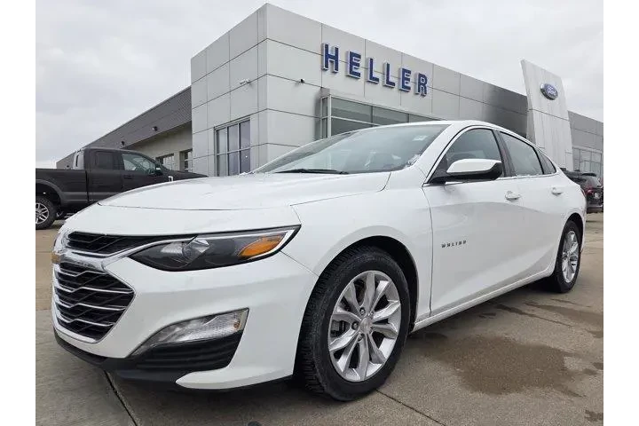 $17462 : Chevrolet Malibu 2023 LT 4dr image 2