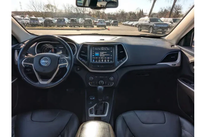 $16492 : 2018 Cherokee Limited image 4