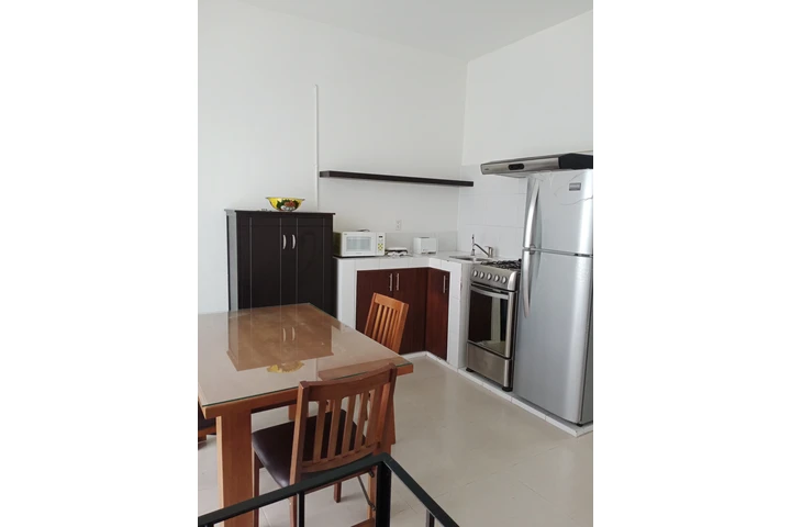 $6000 : rento departamento amueblado image 1