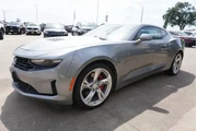 $33988 : Chevrolet Camaro 2023 LT1 2d thumbnail