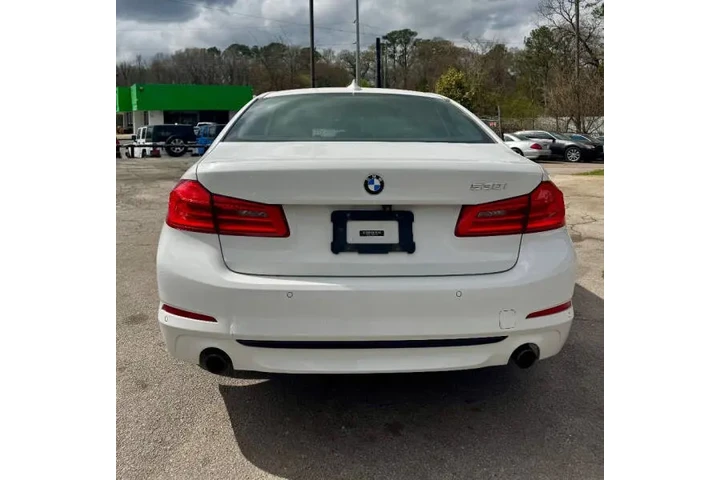 $12900 : 2017 BMW 5 Series 530i image 8