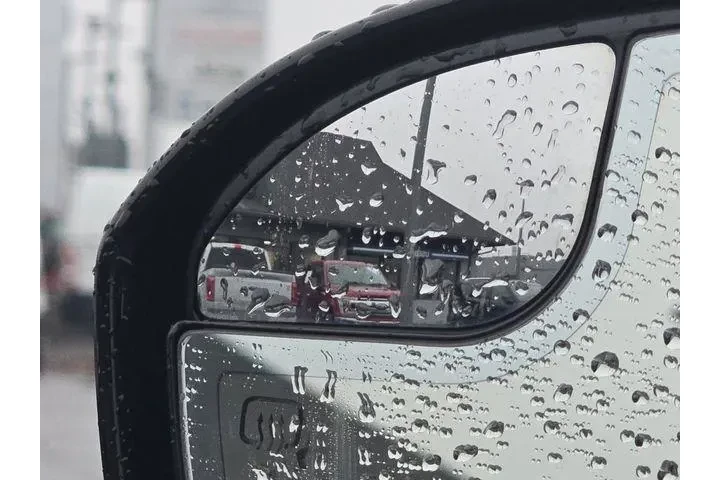 $8798 : Ford Fusion 2015 SE 4dr Seda image 6