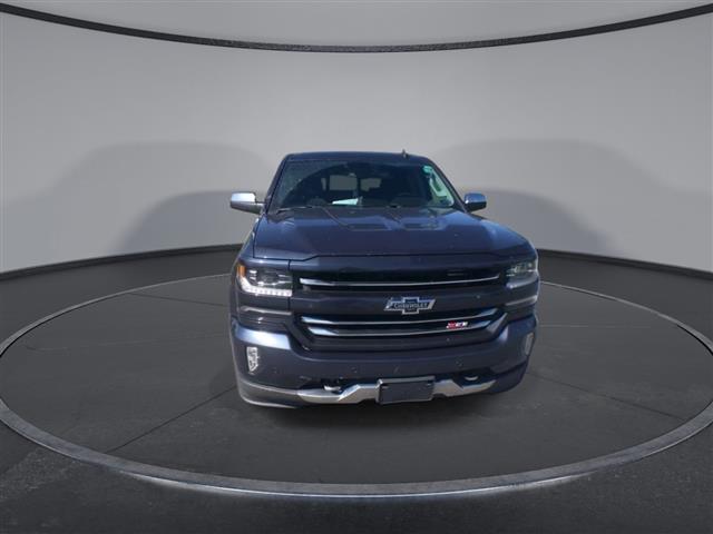 $28600 : PRE-OWNED 2018 CHEVROLET SILV image 3
