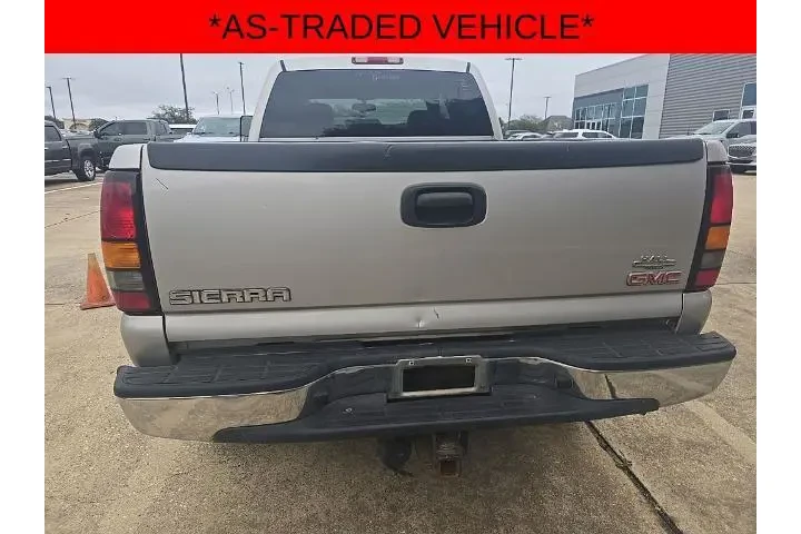 $13980 : GMC Sierra 2500HD 2005 4dr C image 9