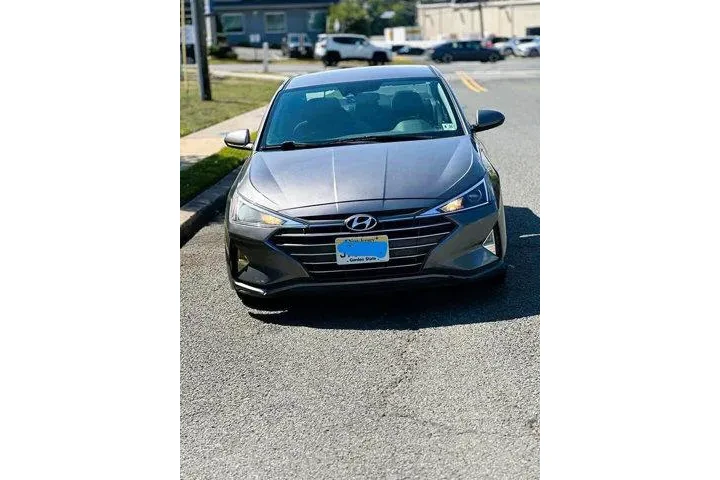 $7995 : Hyundai ELANTRA 2020 Limited image 3